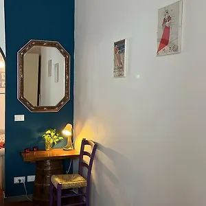 https://appartamento-stella.it-tuscanyhotel.com