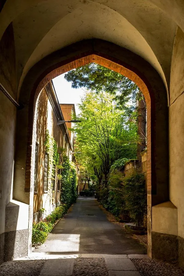 L'Ottava GuestHouse Milan 0*,